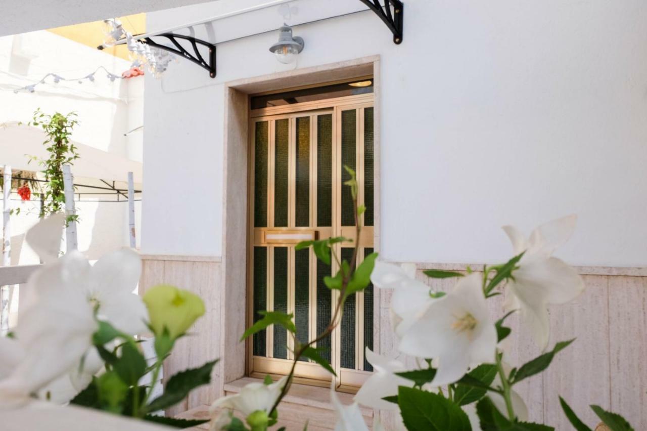La Dimora Al Mare Villa Monopoli Exteriör bild